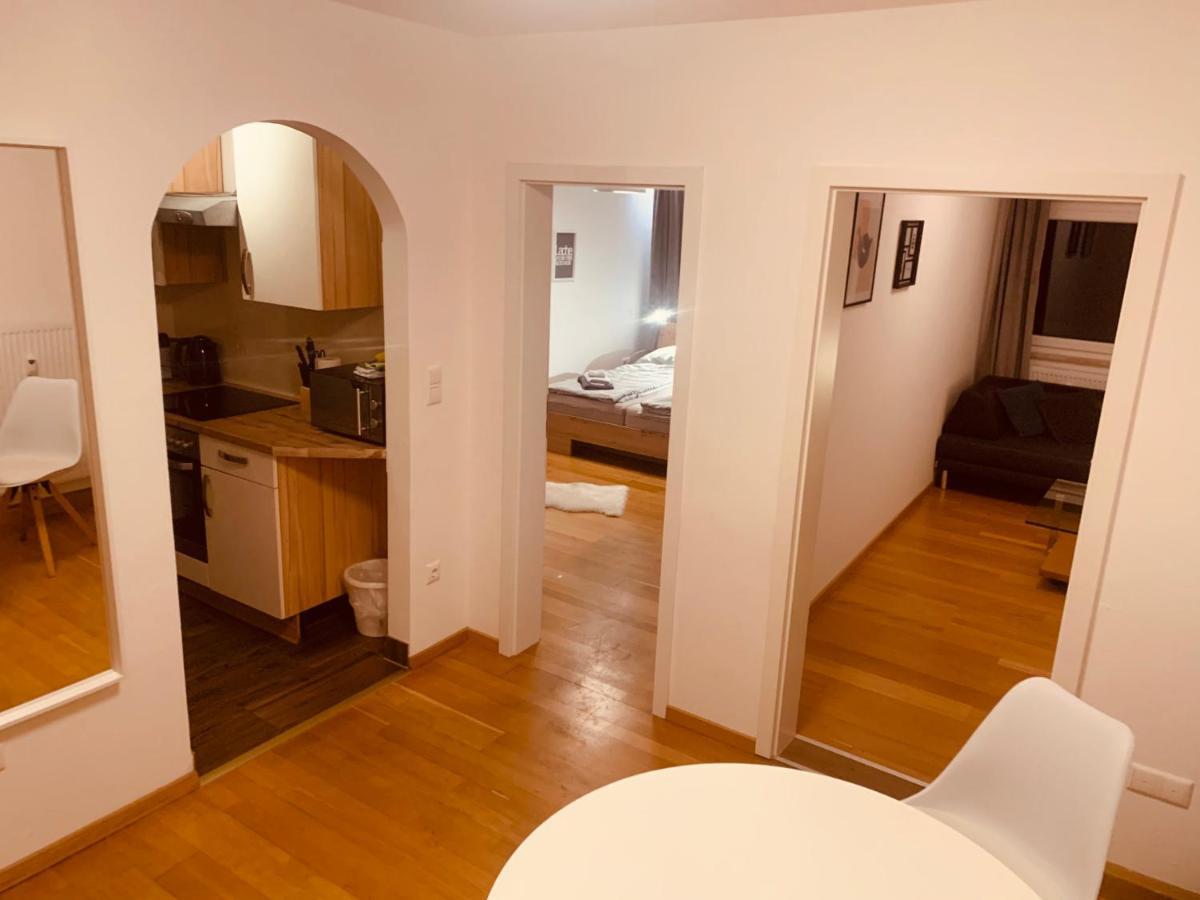Felix Living 4, Modern & Cozy 2 Zimmer Wohnung, Balkon, Parkplatz Salzweg Exterior foto